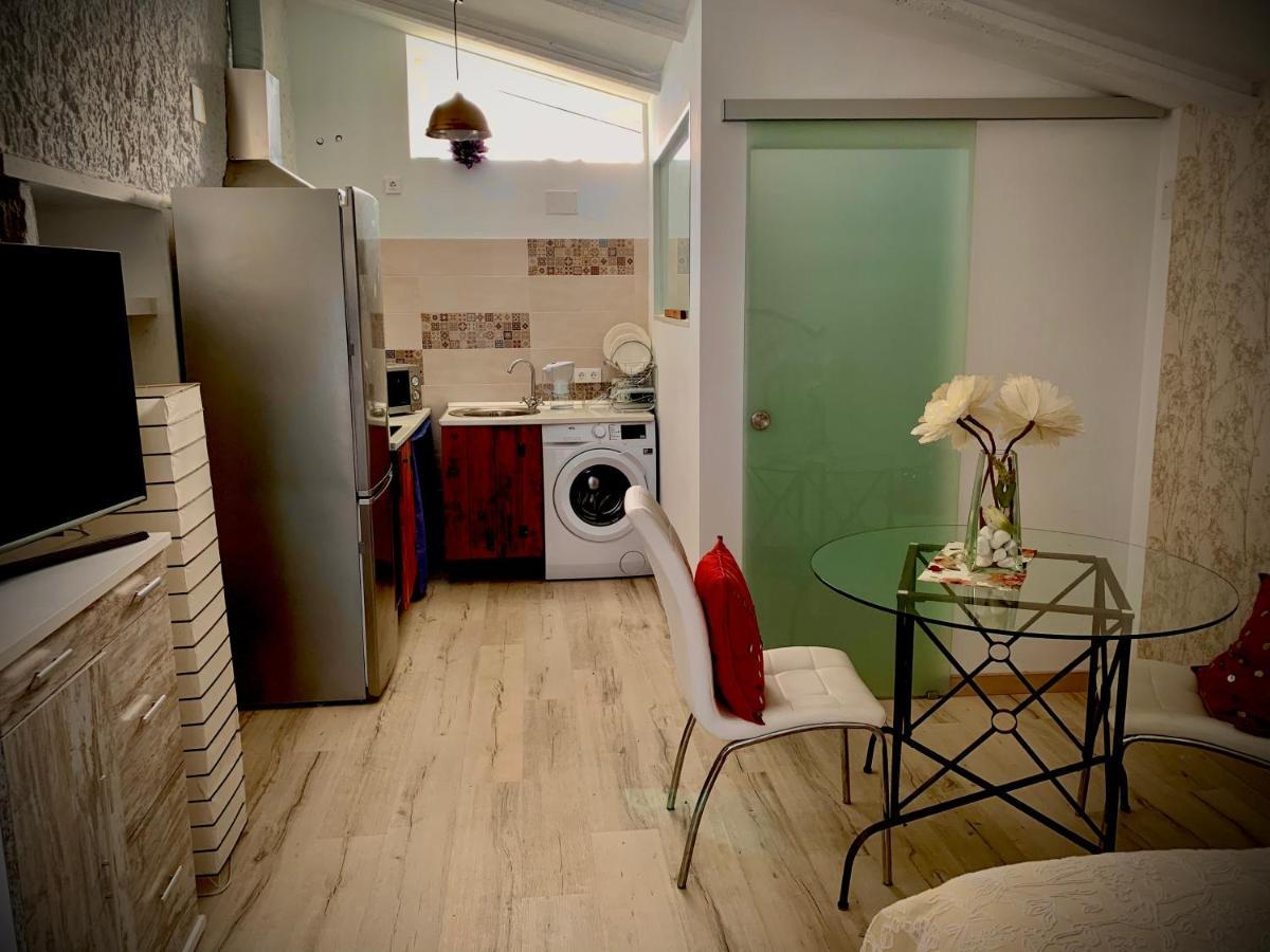 סגורה דה לה סיירה Casa Tatisita Luna מראה חיצוני תמונה